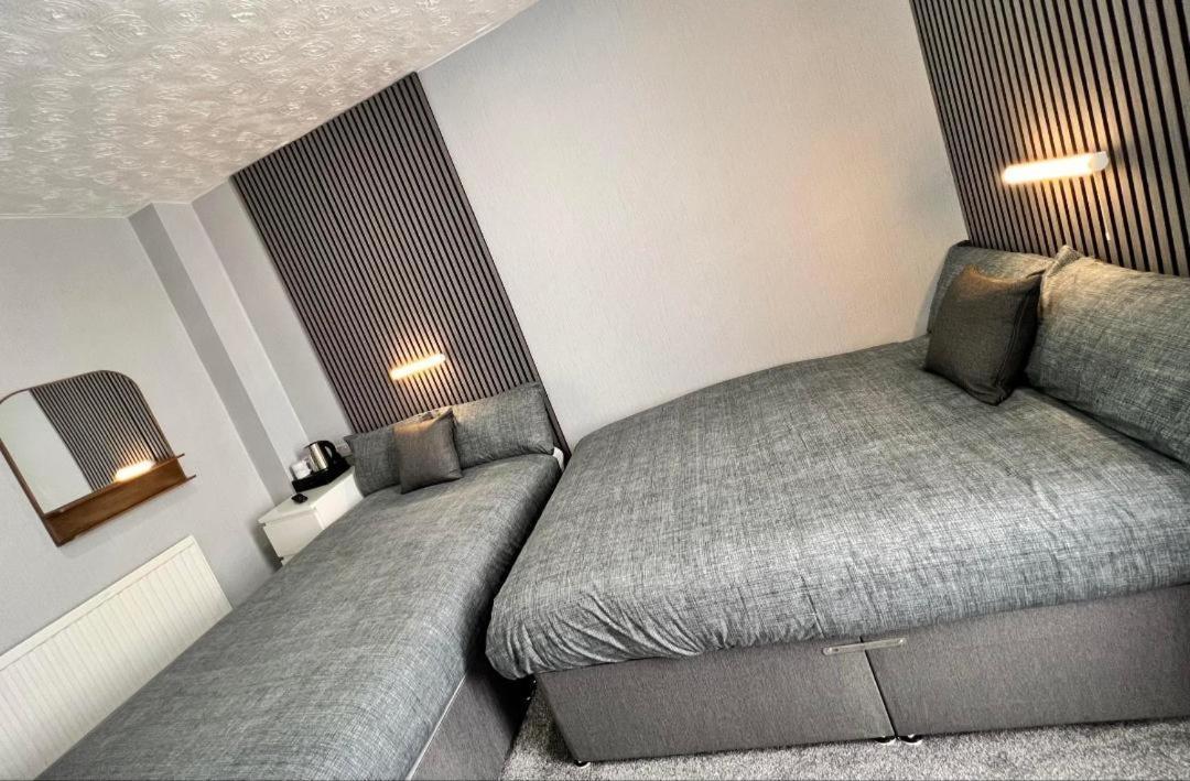 Clifton Private Hotel ブラックプール エクステリア 写真