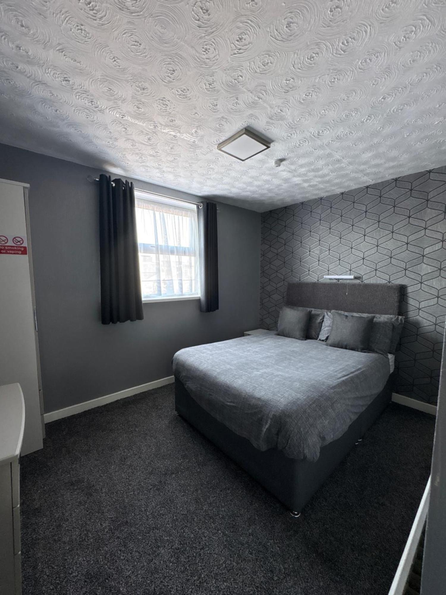 Clifton Private Hotel ブラックプール エクステリア 写真