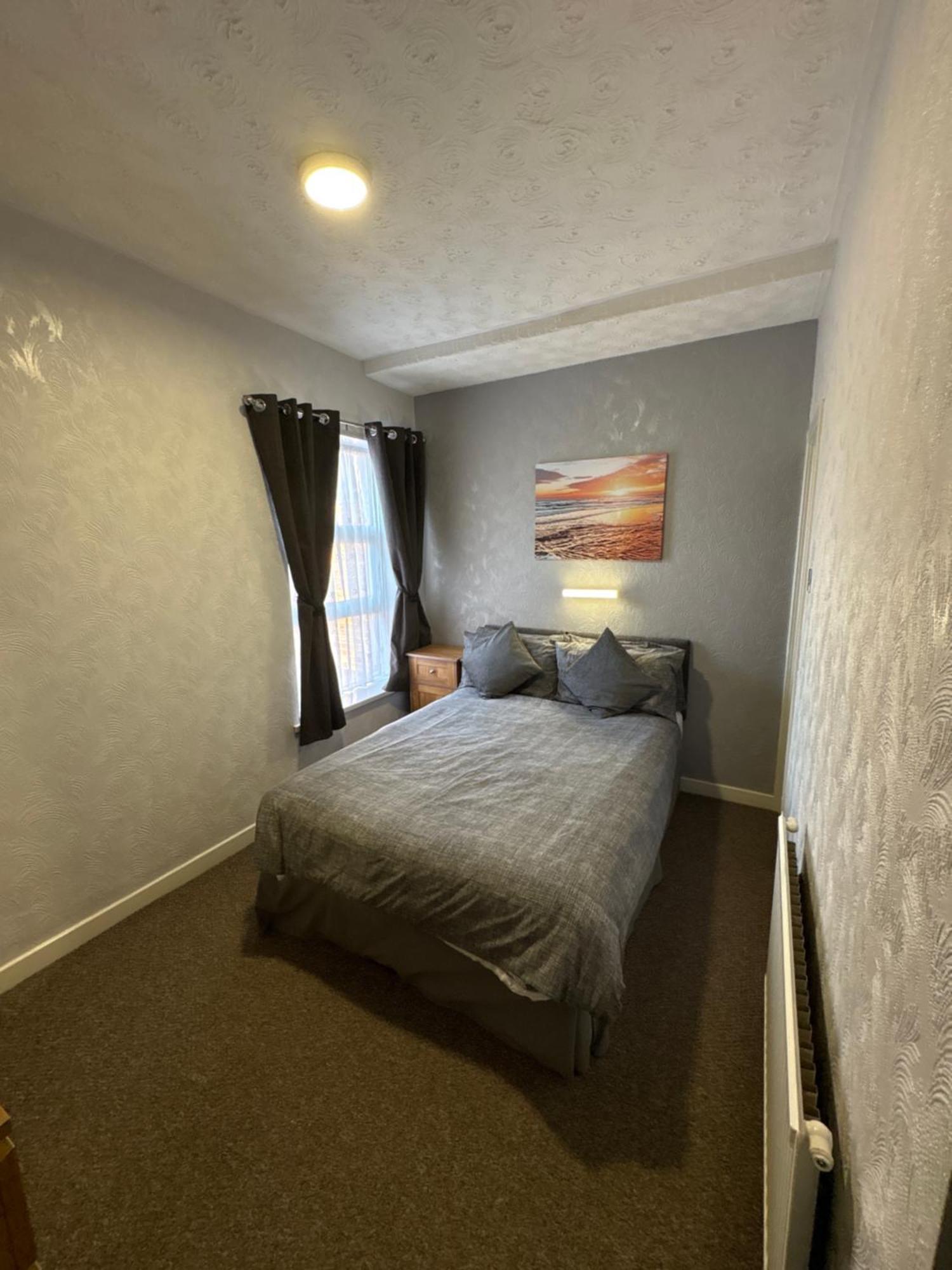 Clifton Private Hotel ブラックプール エクステリア 写真